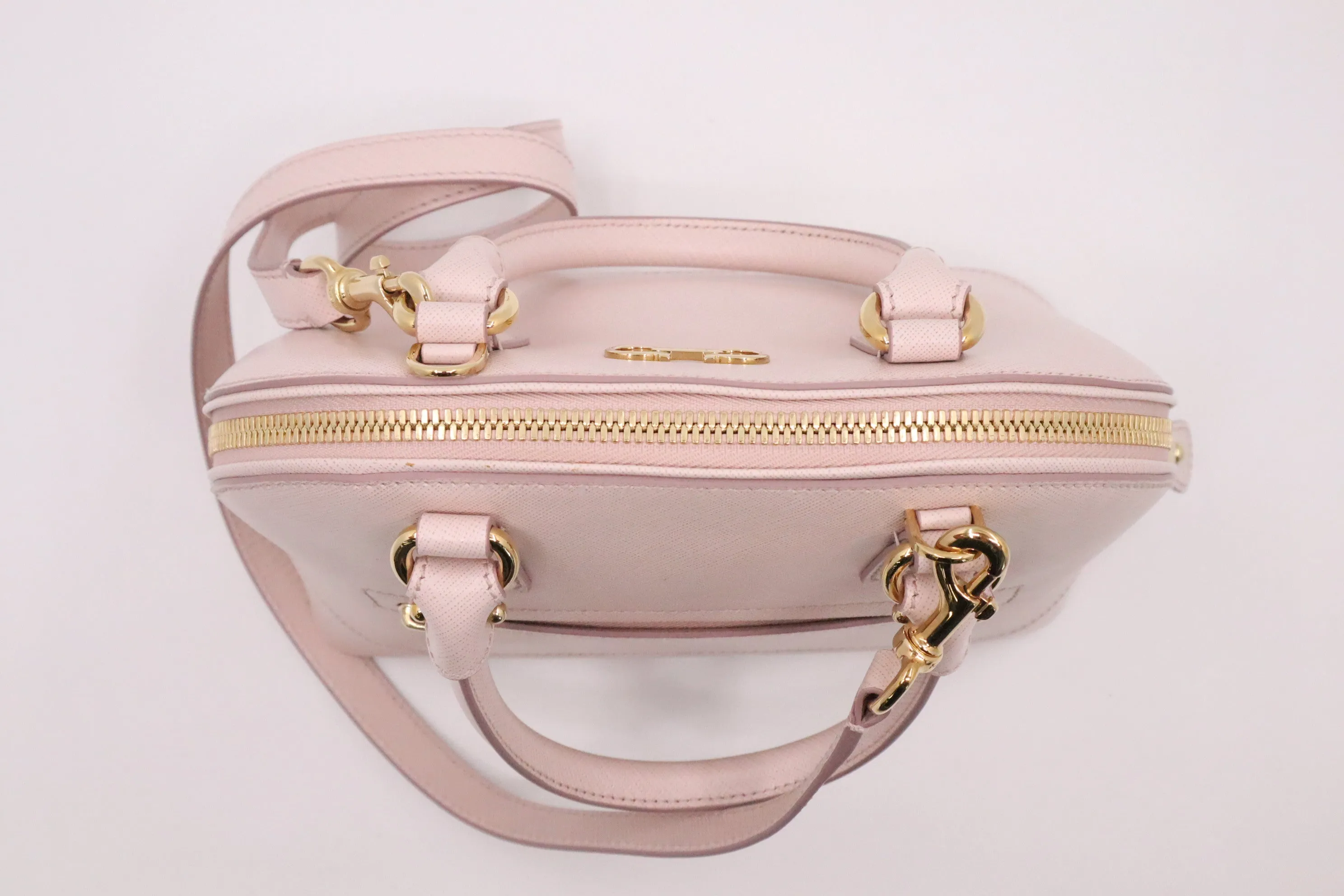 Ferragamo Darina Handbag in Pink Saffiano Leather