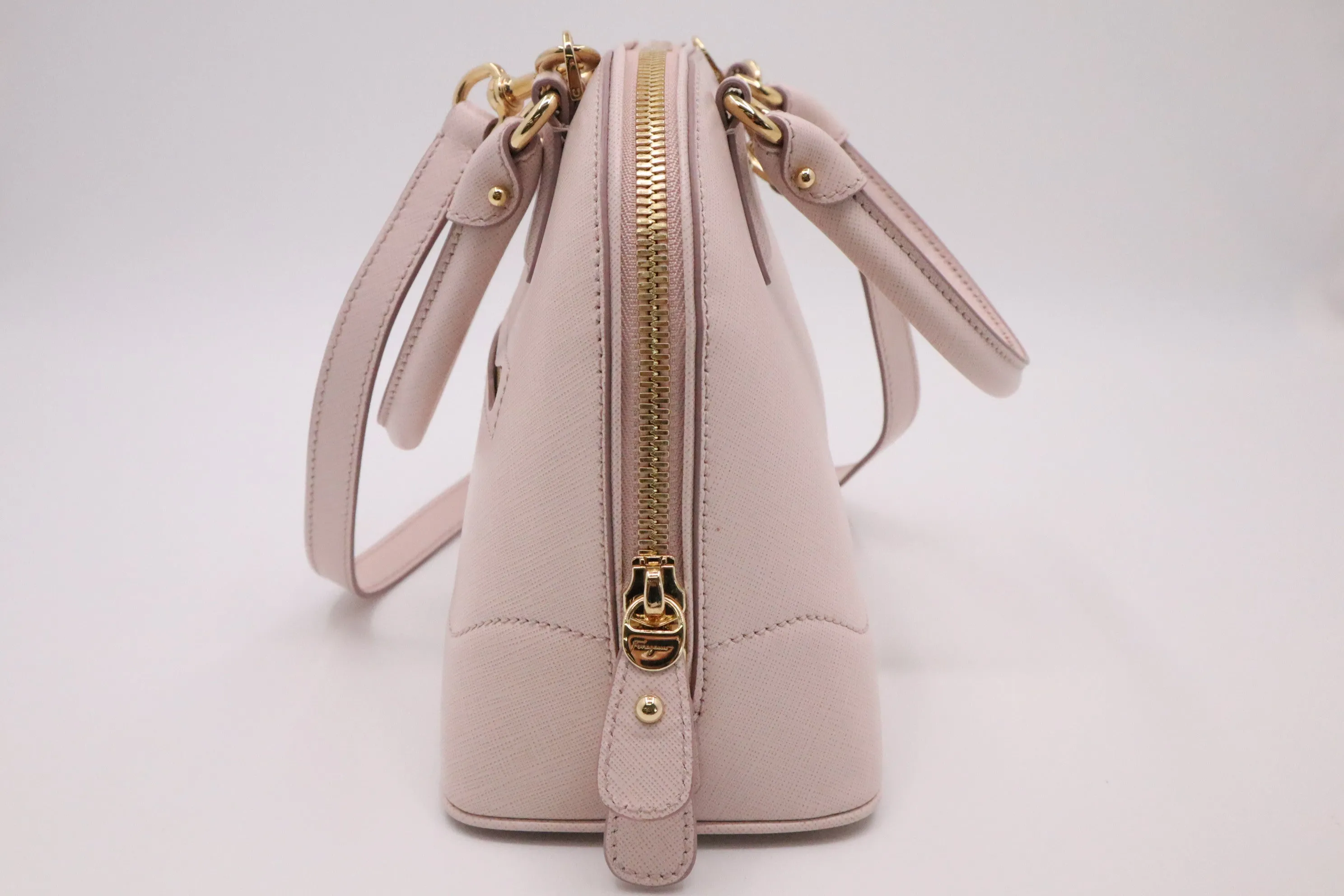 Ferragamo Darina Handbag in Pink Saffiano Leather