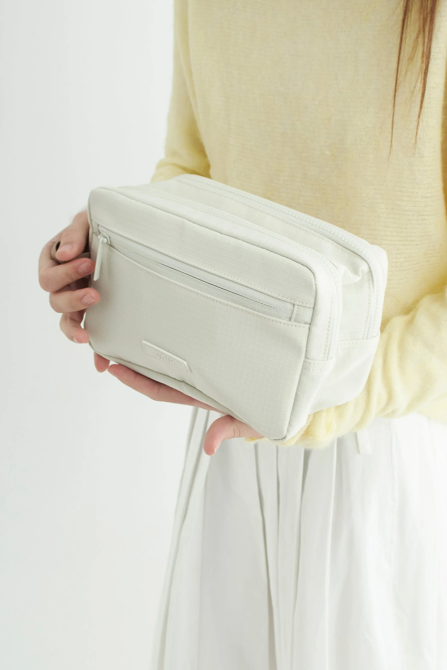 Kei Double Washbag Chalk Vandra