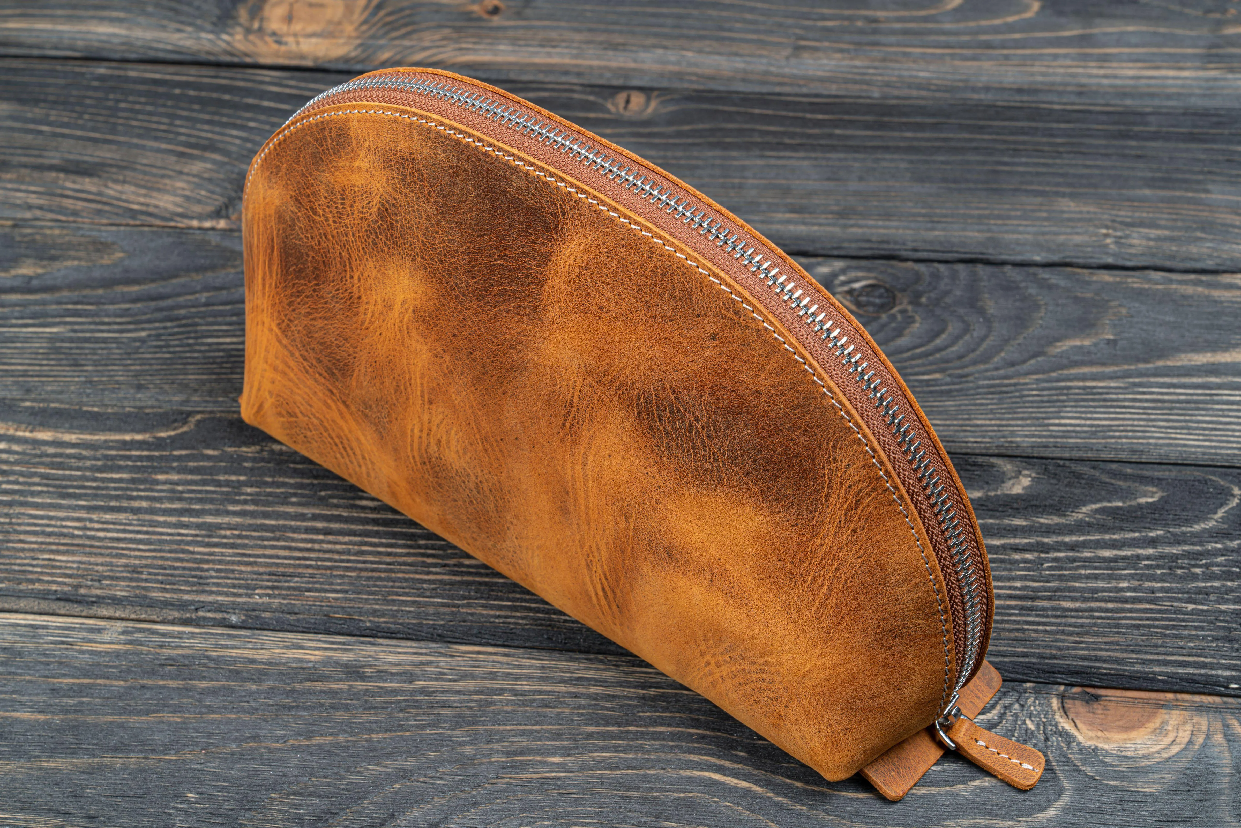 Leather Lunar Makeup / Toiletry Bag - Crazy Horse Brown