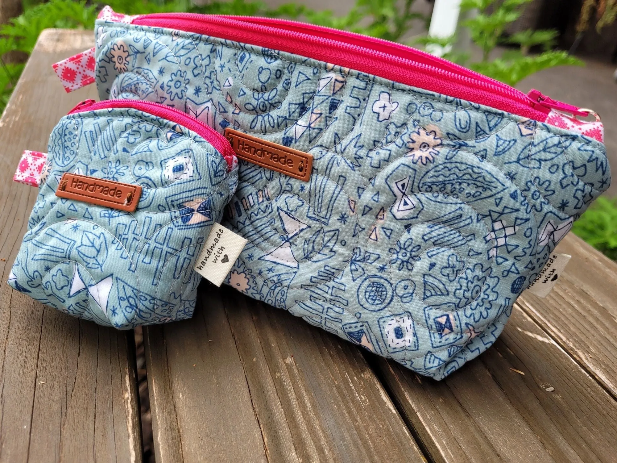 Quilted Zipper Pouch Set, Blue Doodle