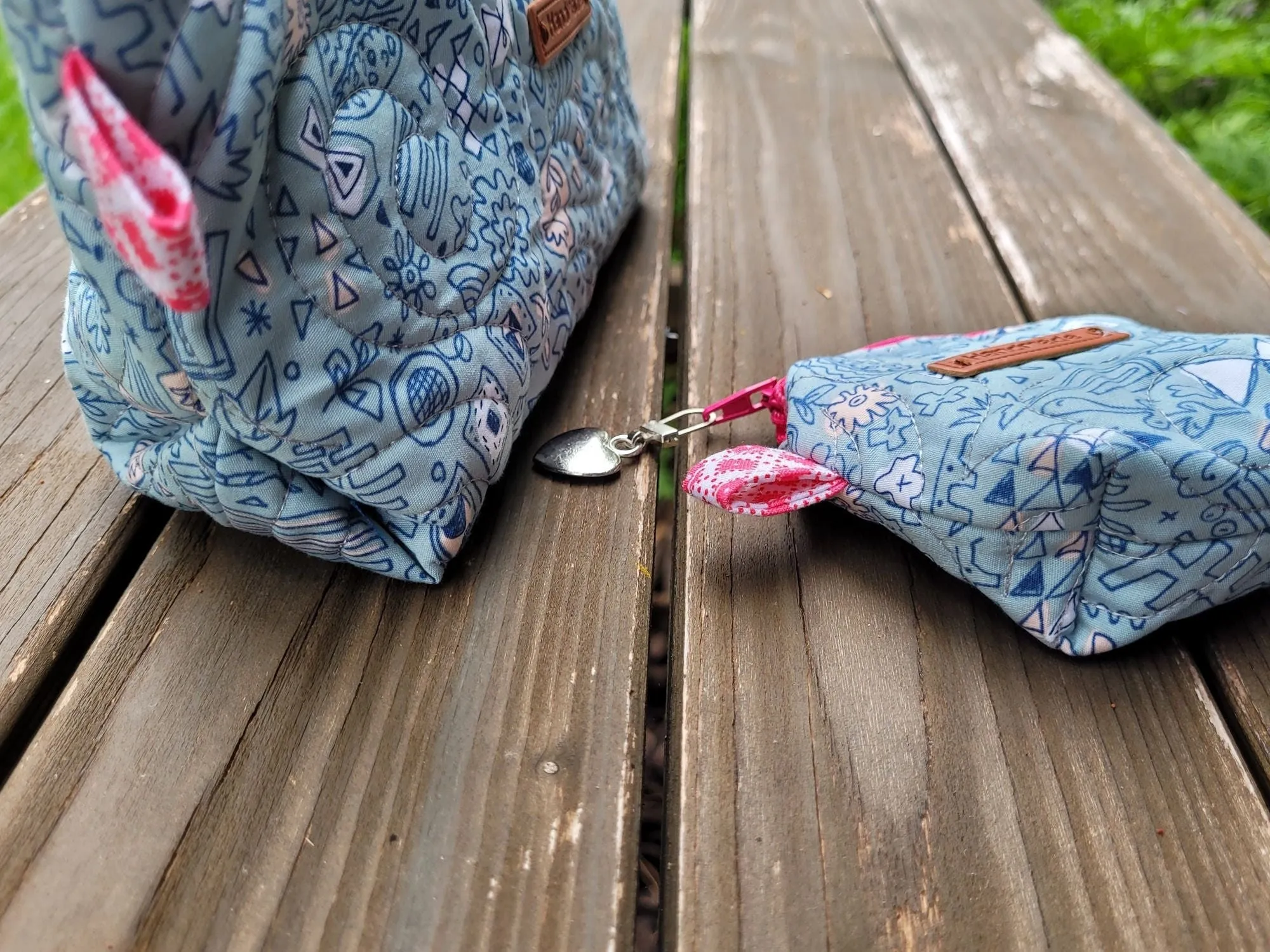 Quilted Zipper Pouch Set, Blue Doodle