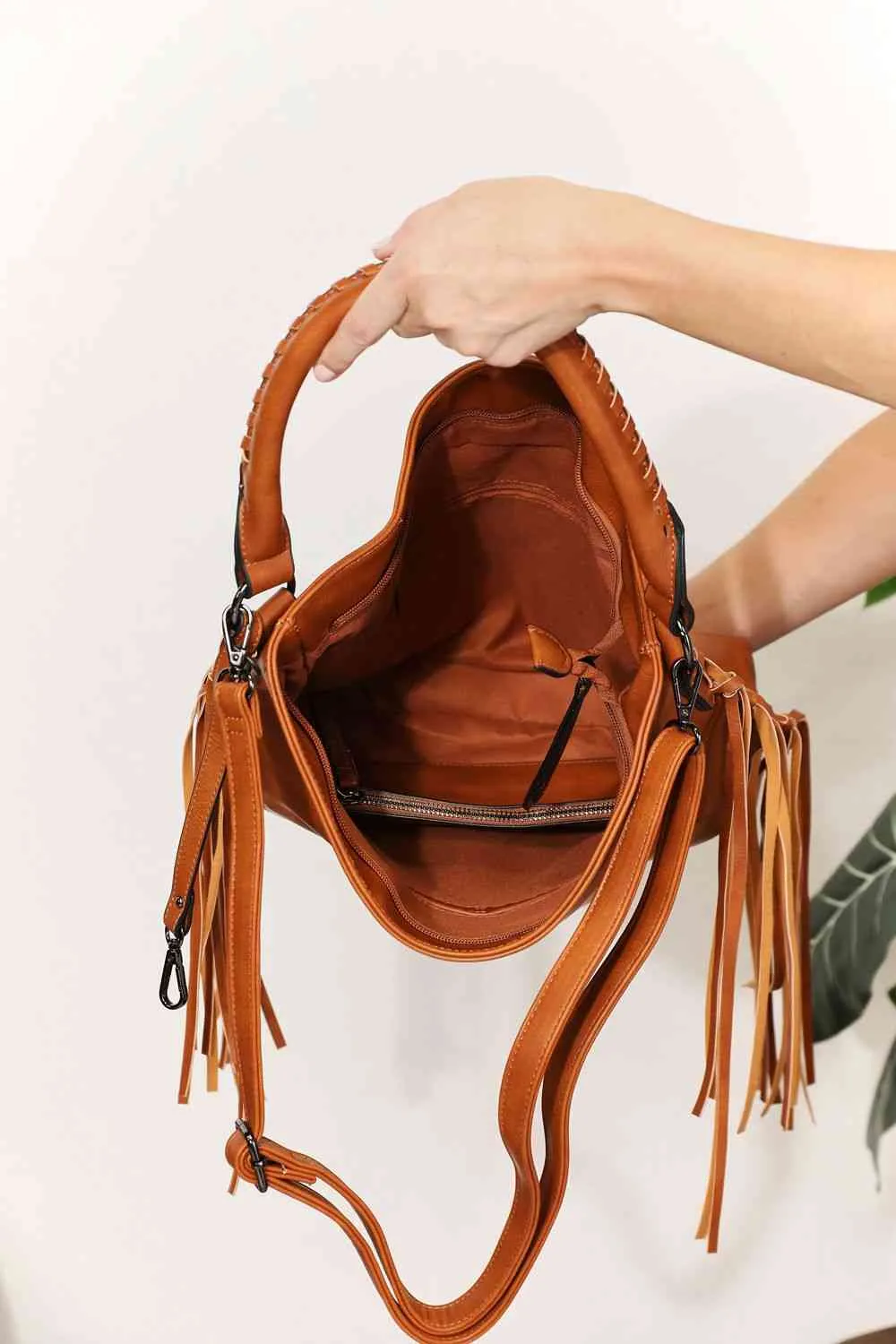 Synthetic Leather Fringe Detail Shoulder Bag