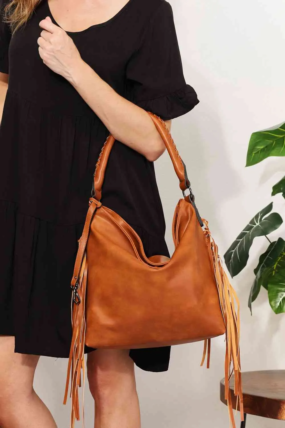 Synthetic Leather Fringe Detail Shoulder Bag