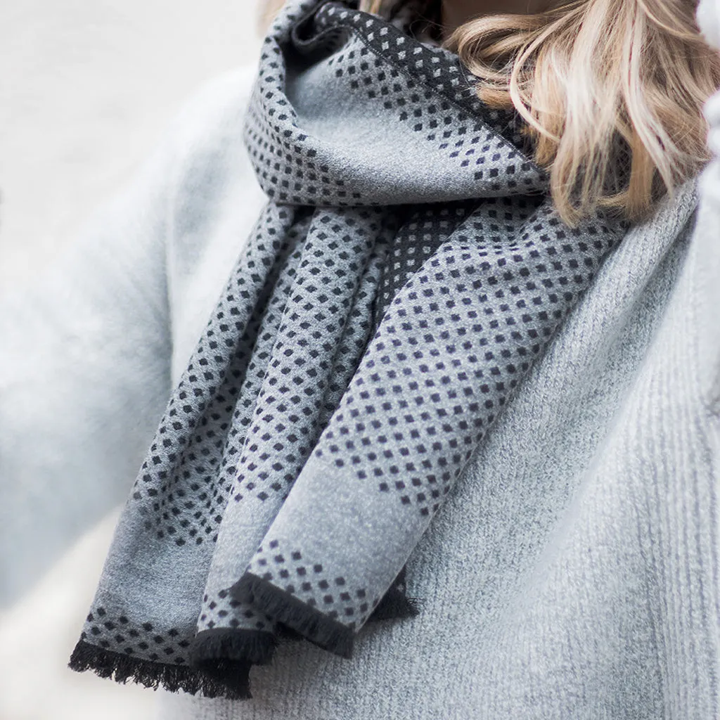 Tutti Luxurious Spotted Wrap – Charcoal